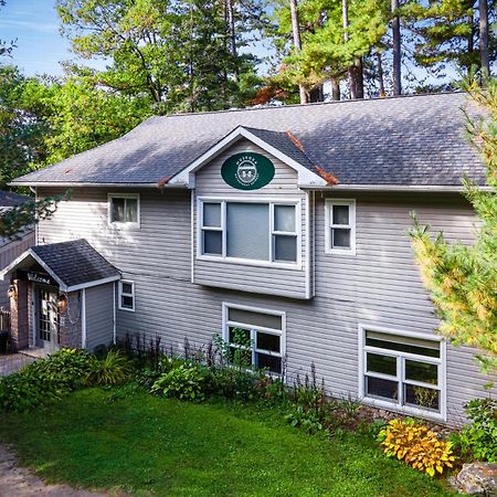 הוילה Dwight Muskoka Waterfront Retreat מראה חיצוני תמונה