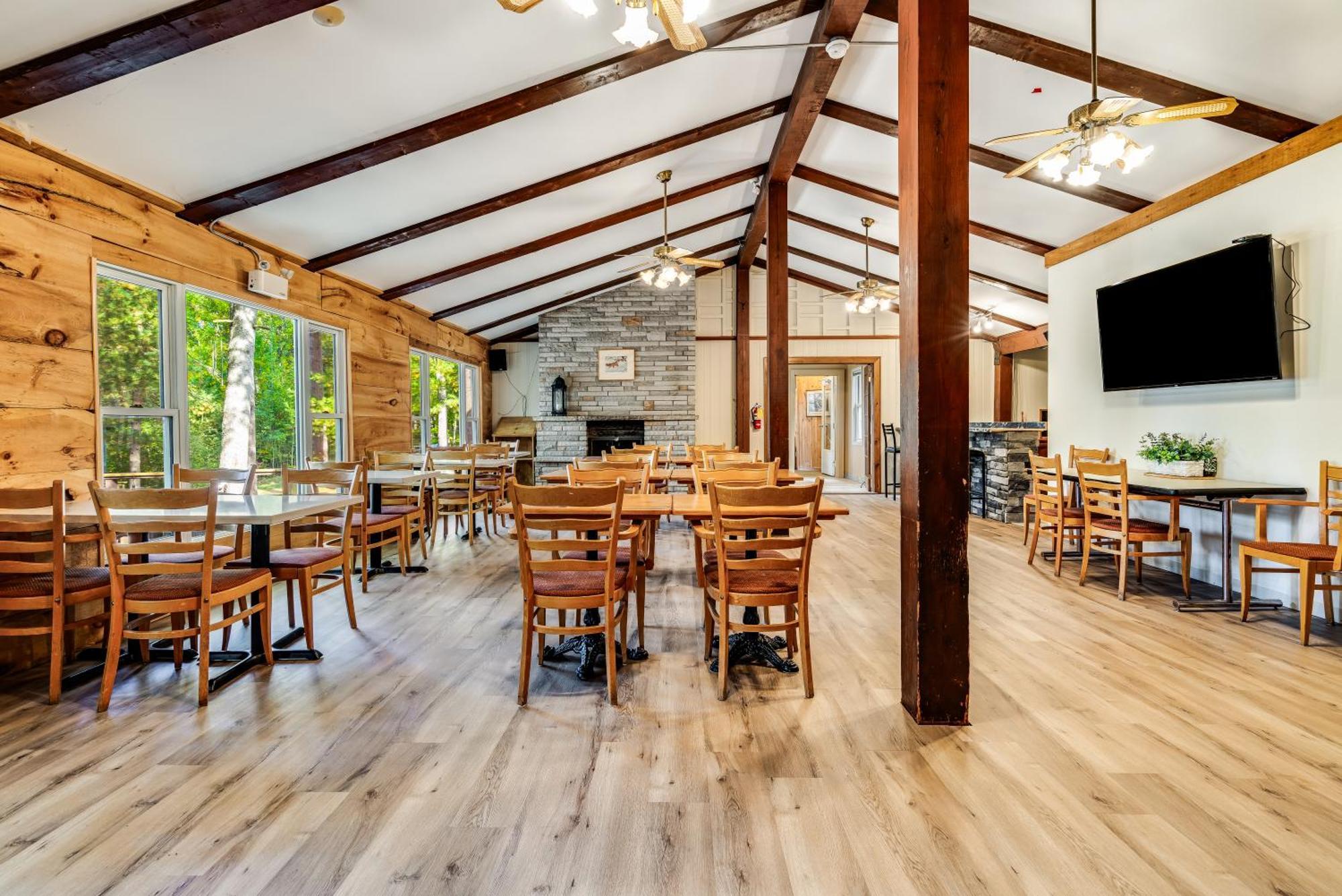 הוילה Dwight Muskoka Waterfront Retreat מראה חיצוני תמונה