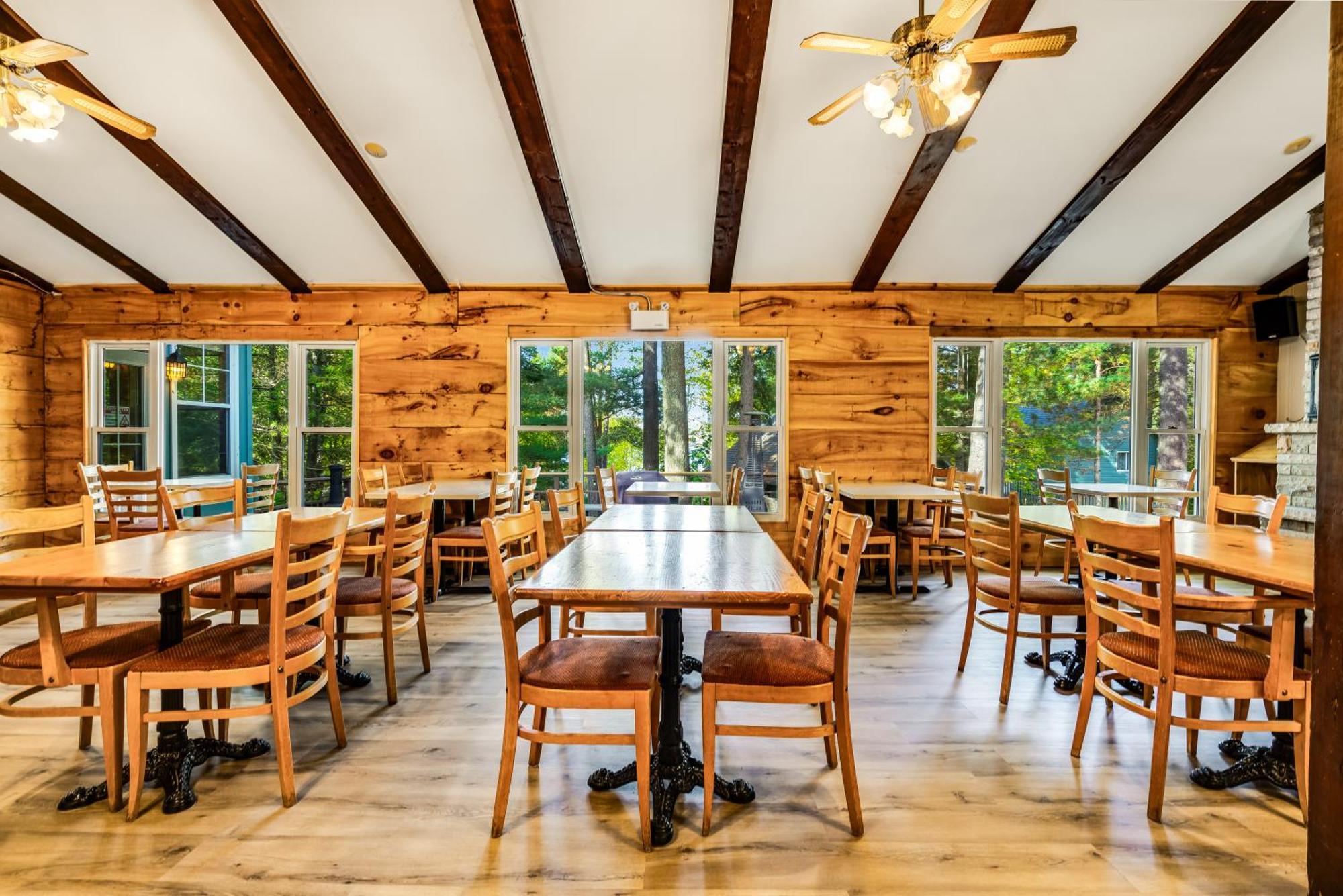 הוילה Dwight Muskoka Waterfront Retreat מראה חיצוני תמונה