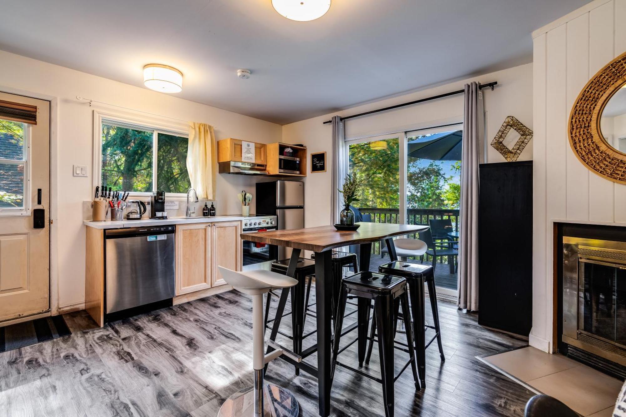 הוילה Dwight Muskoka Waterfront Retreat מראה חיצוני תמונה