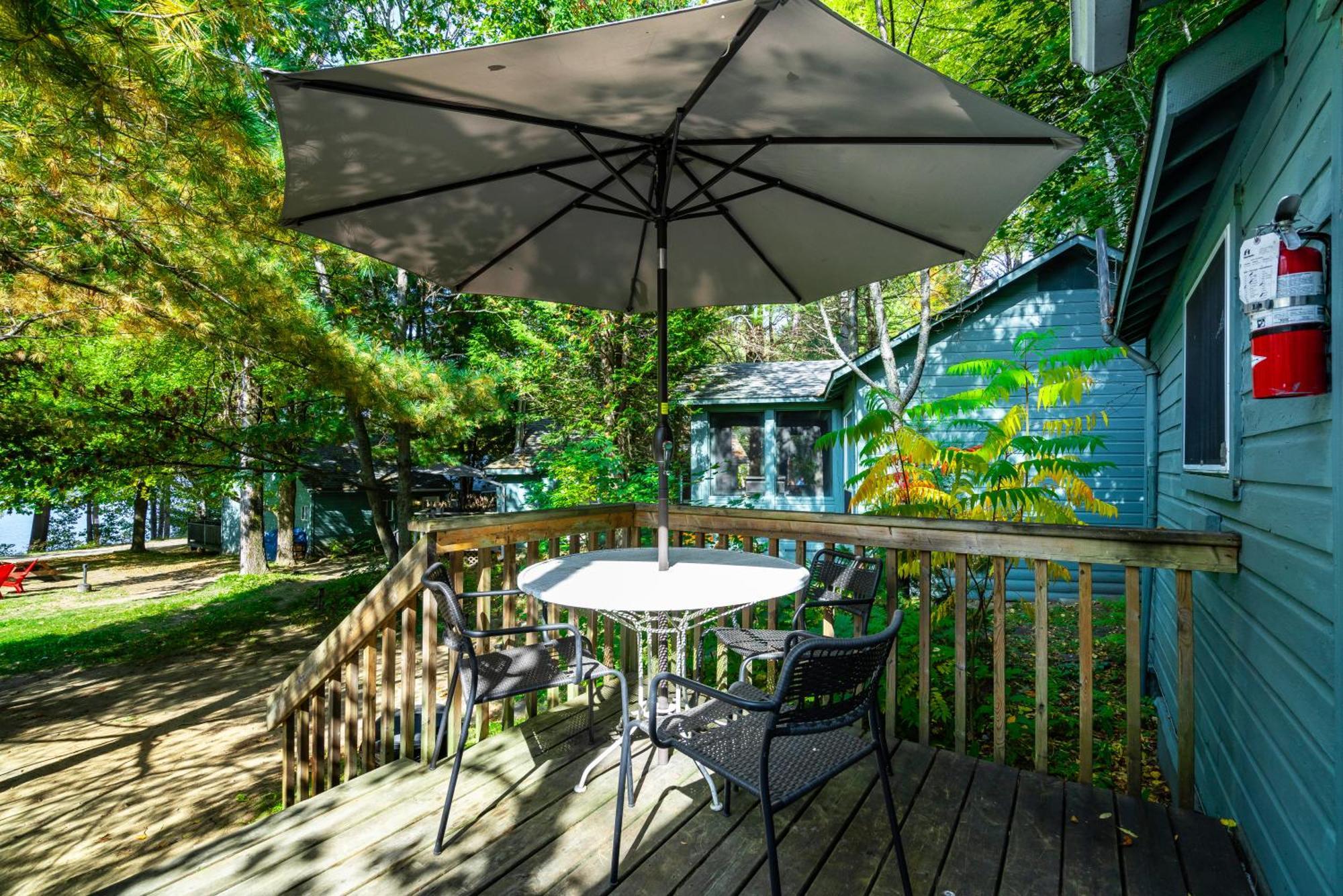 הוילה Dwight Muskoka Waterfront Retreat מראה חיצוני תמונה